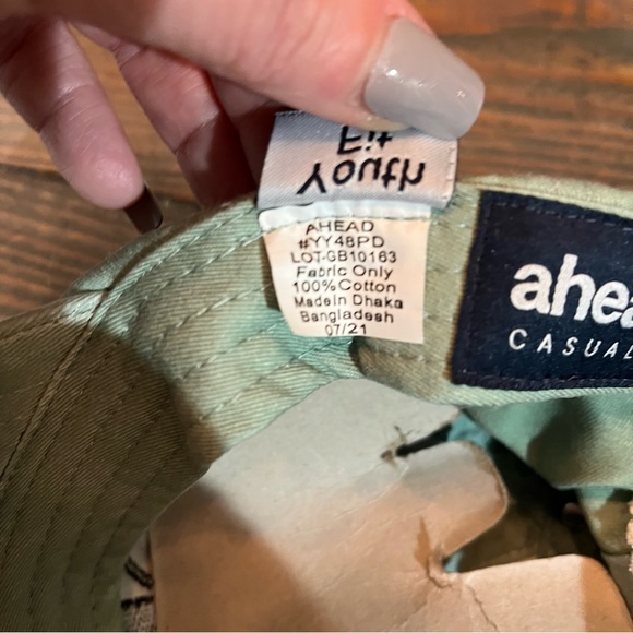 NWT Black Dog Youth Fit Mint Green Baseball Hat - Picture 7 of 8